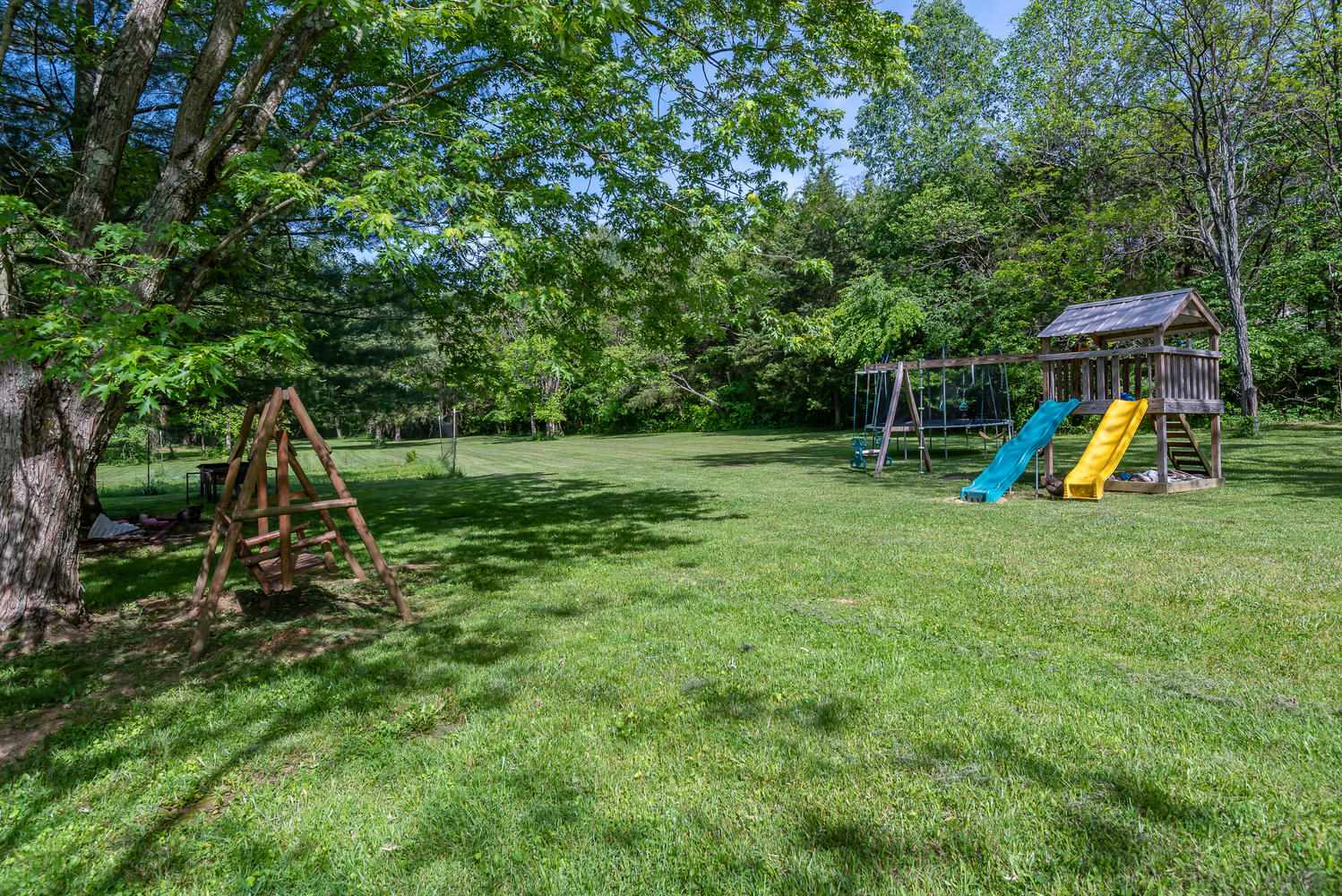 3569 West Cockrell Road Bloomington, IN 47403 - Photo 34 of 35 Gallery Image 34