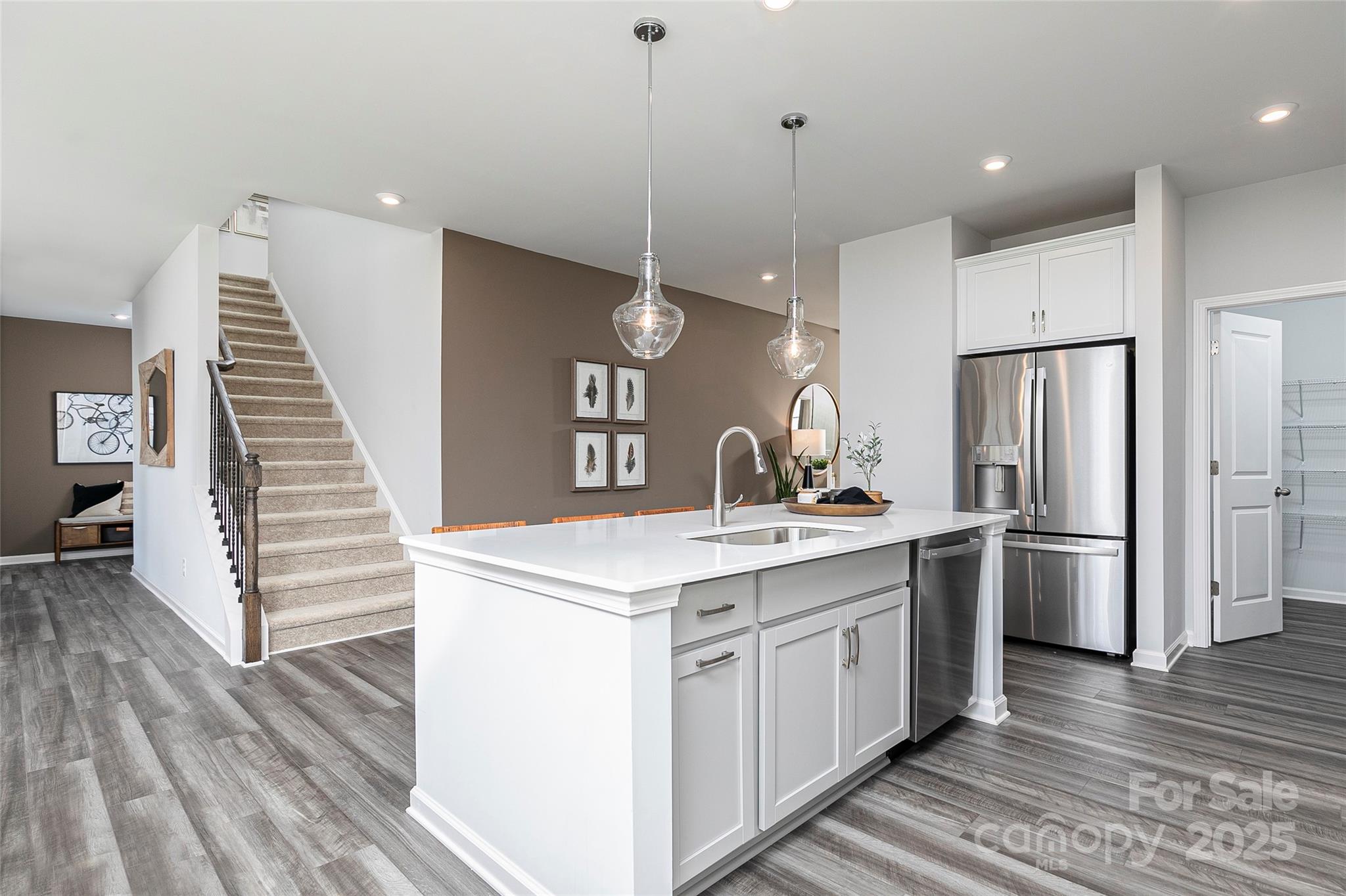 340 Alameda Way Matthews, NC 28104 - Photo 10 of 35