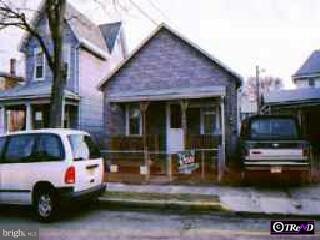 10 East Hancock Street, Unit ST Riverside, NJ 08075 - Photo 1 of 1 a front view of a house with a yard