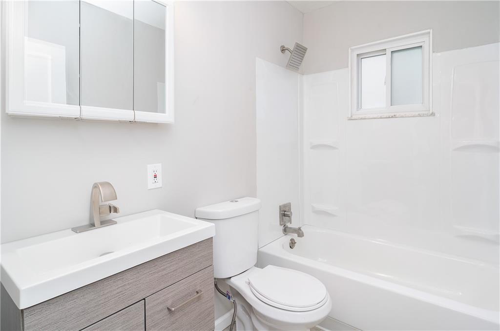 721 Jefferson Road Pittsburgh, PA 15235 - Photo 12 of 17 Gallery Image 12