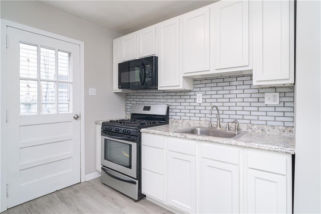 721 Jefferson Road Pittsburgh, PA 15235 - Photo 9 of 17 Gallery Image 9