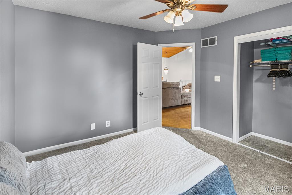 1345 Poplar Street, Unit 2A Highland, IL 62249 - Photo 18 of 32