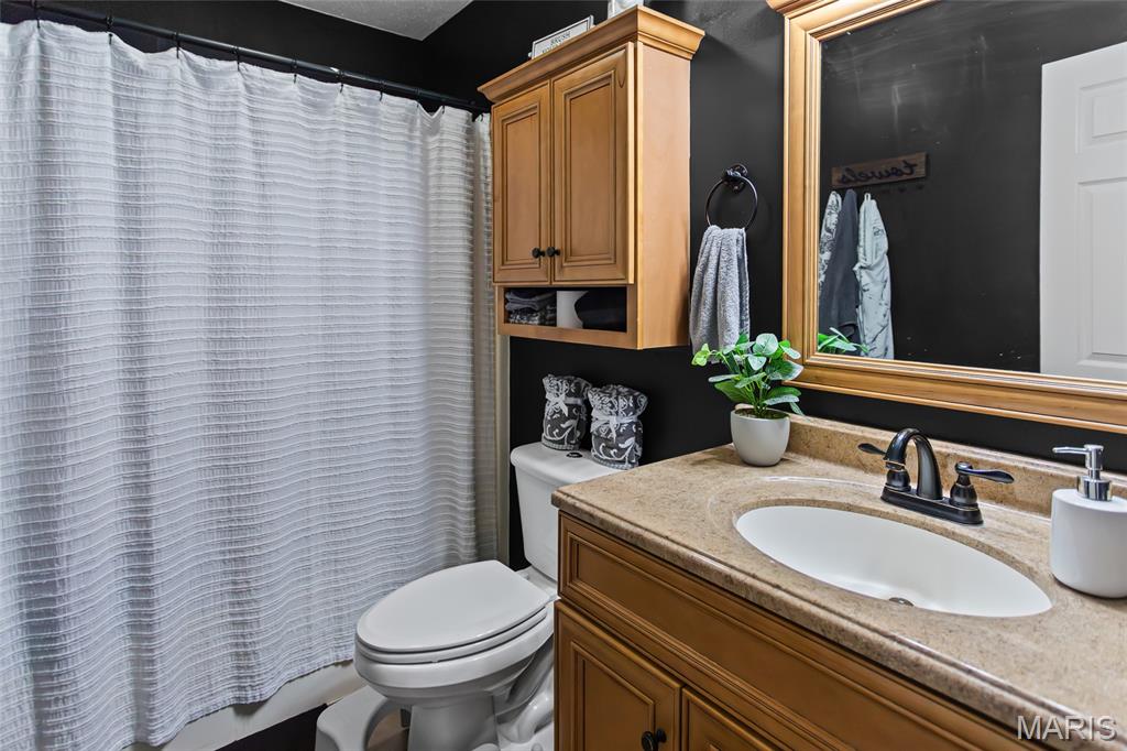 1345 Poplar Street, Unit 2A Highland, IL 62249 - Photo 20 of 32