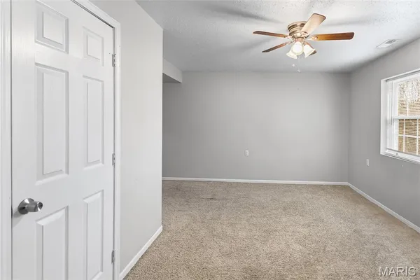 $200,000 | 1345 Poplar Street, Unit 2A, Highland, IL 62249