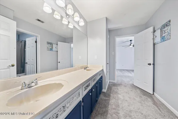 $450,000 | 8937 Robertson Lane South, Olive Branch, MS 38654