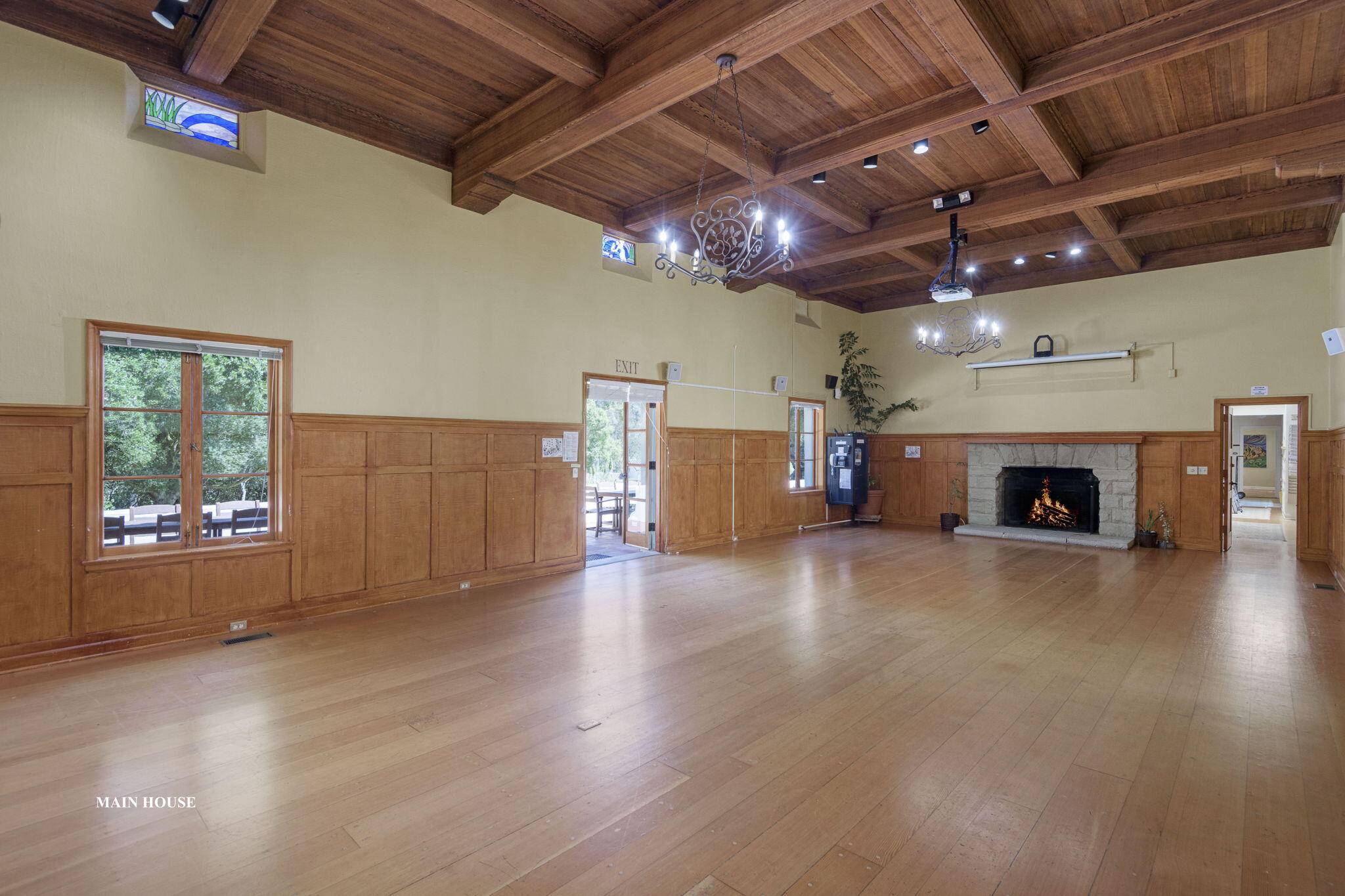 249 Lambert Road Carpinteria, CA 93013 - Photo 15 of 51 249 Lambert Road - Carpinteria, CA