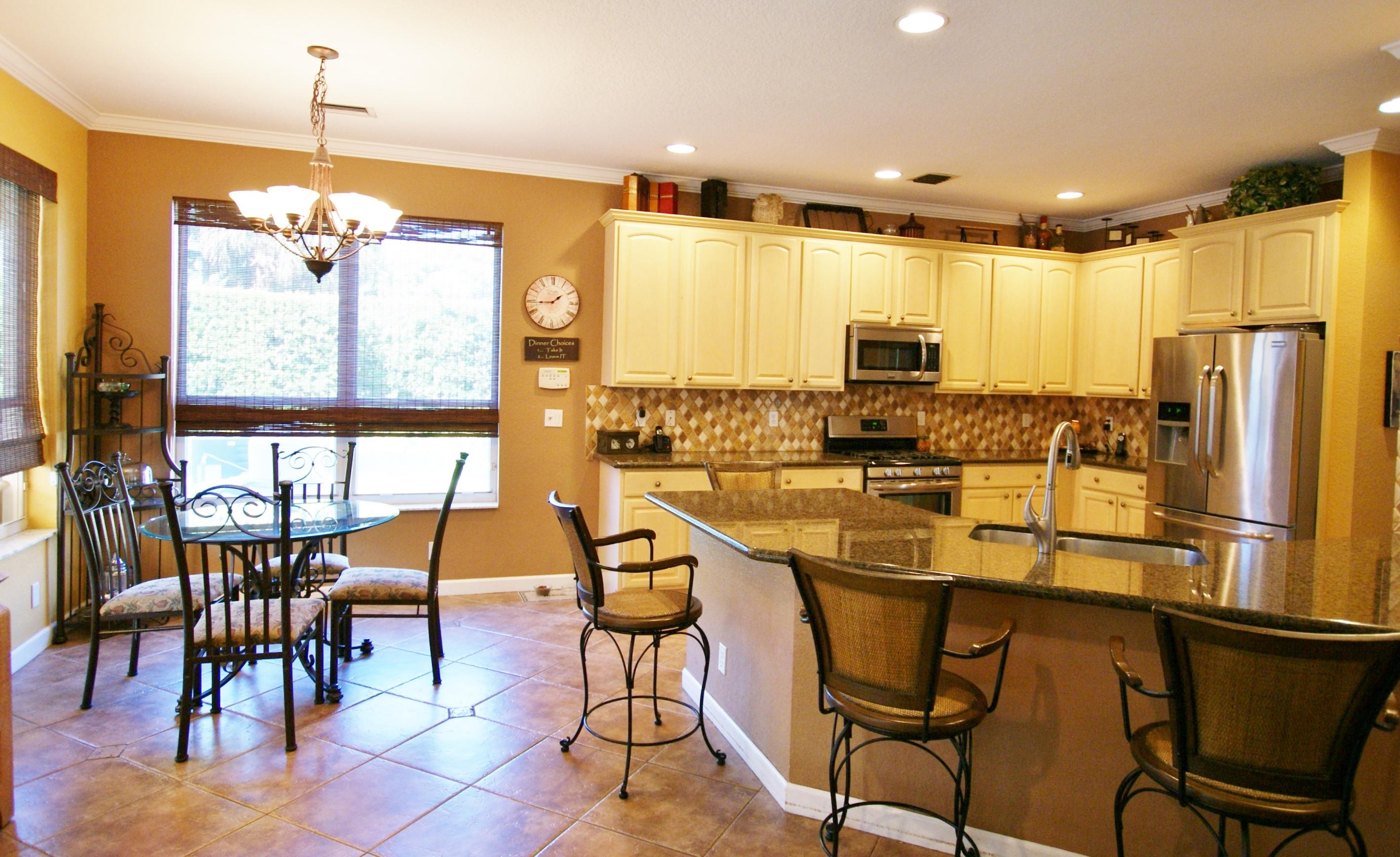 1225 Egret Circle South Jupiter, FL 33458 - Photo 11 of 36 Kitchen