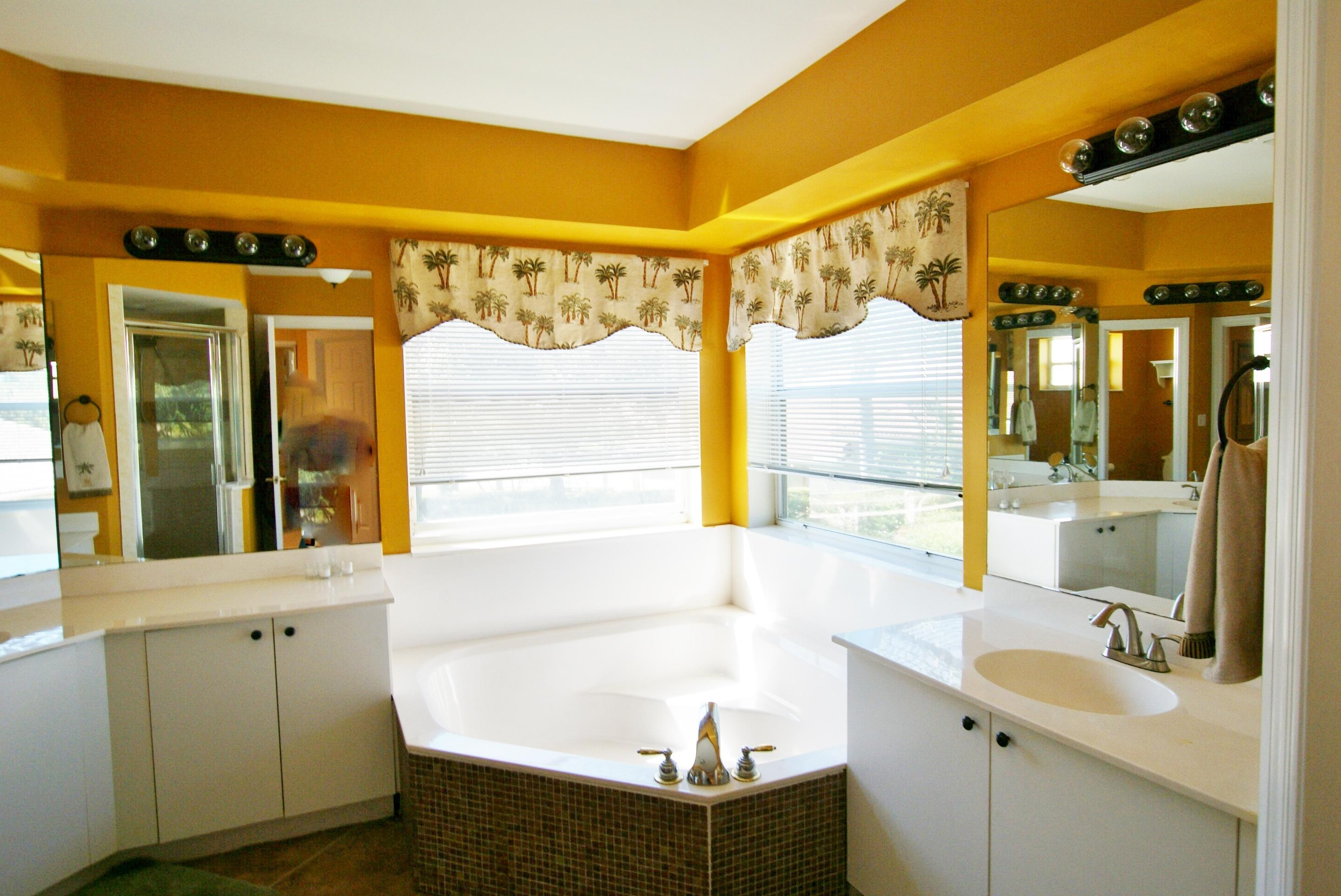 1225 Egret Circle South Jupiter, FL 33458 - Photo 17 of 36 Master Bath