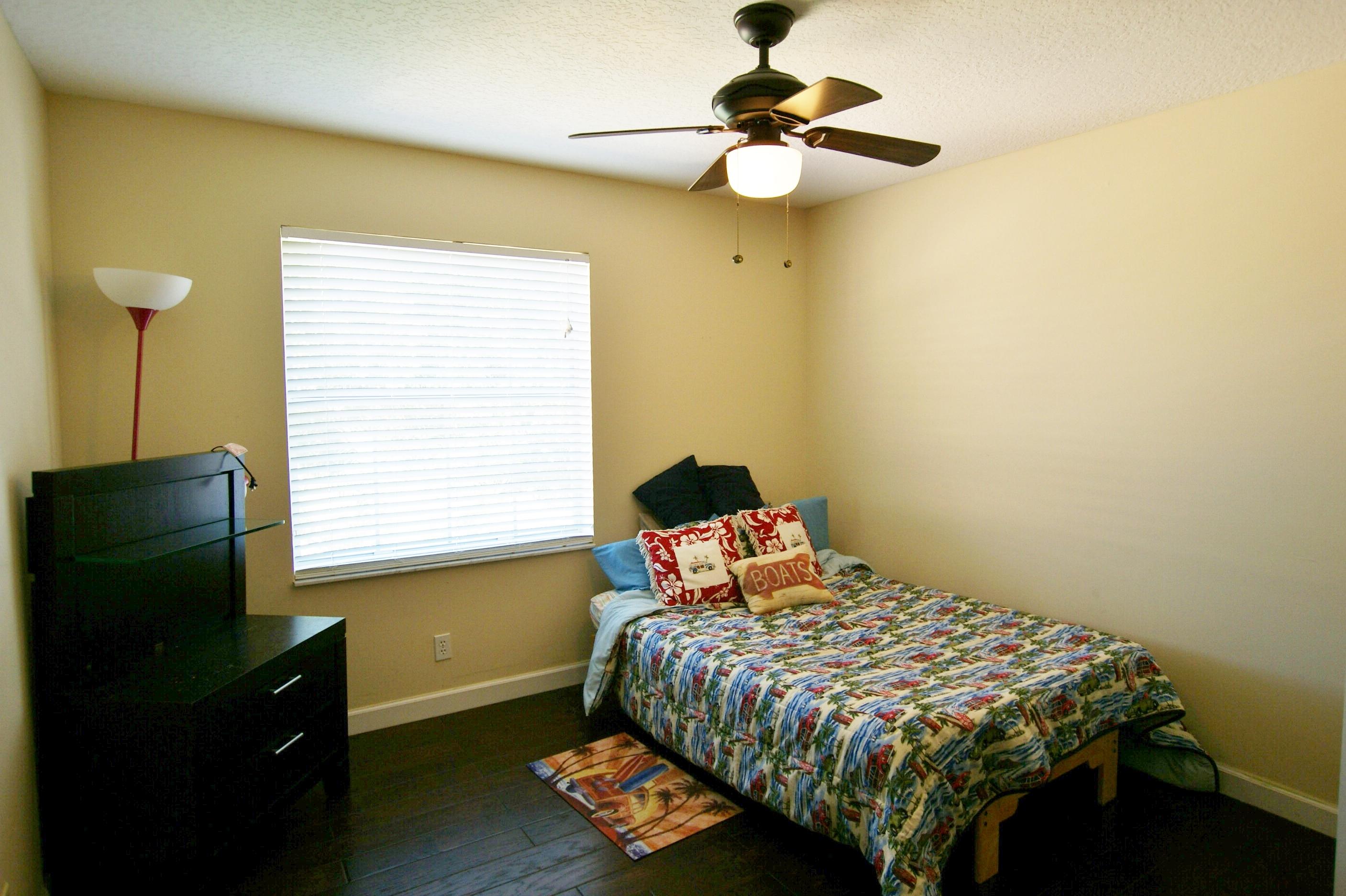 1225 Egret Circle South Jupiter, FL 33458 - Photo 18 of 36 Guest Bedroom