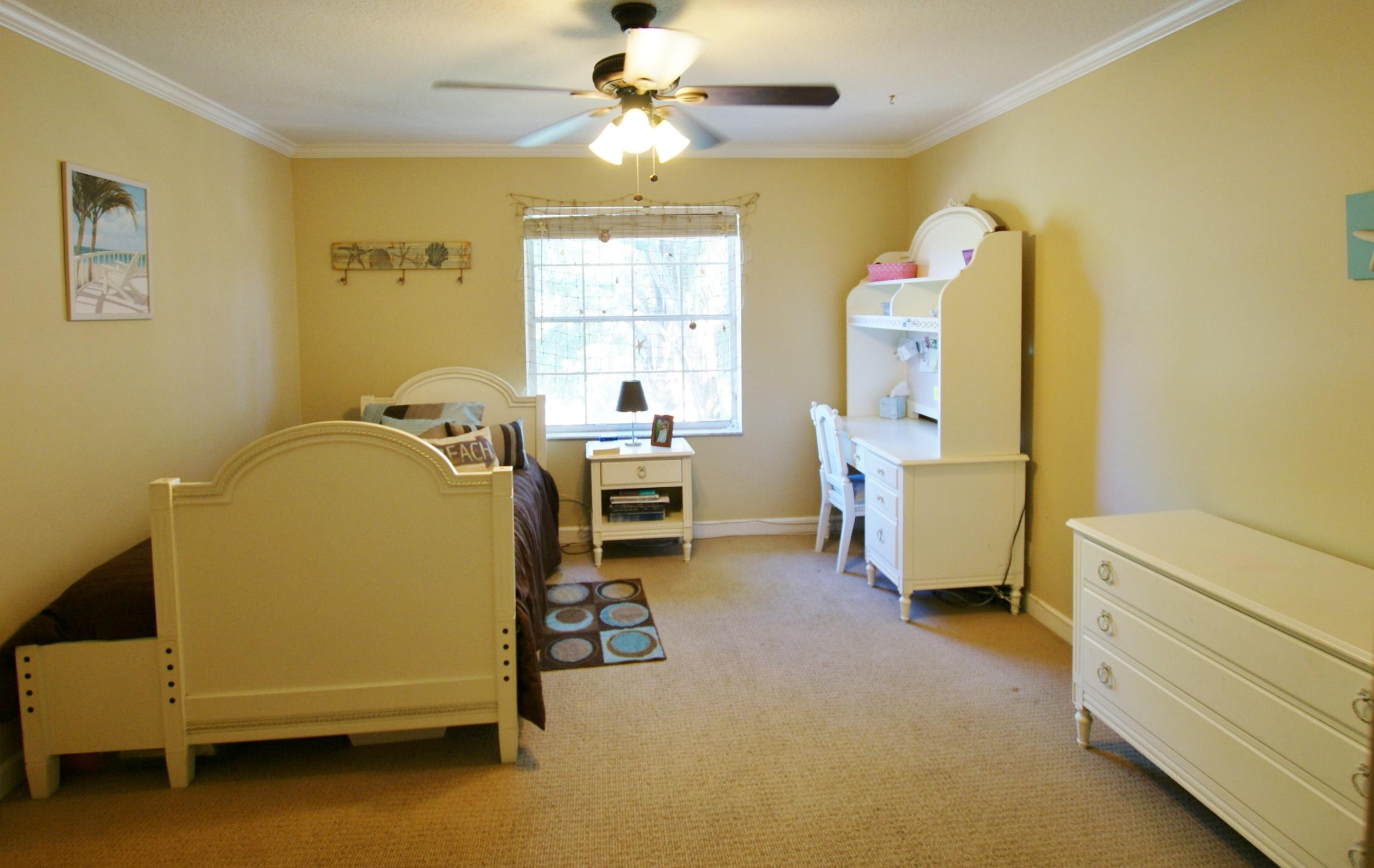 1225 Egret Circle South Jupiter, FL 33458 - Photo 24 of 36 Guest Bedroom