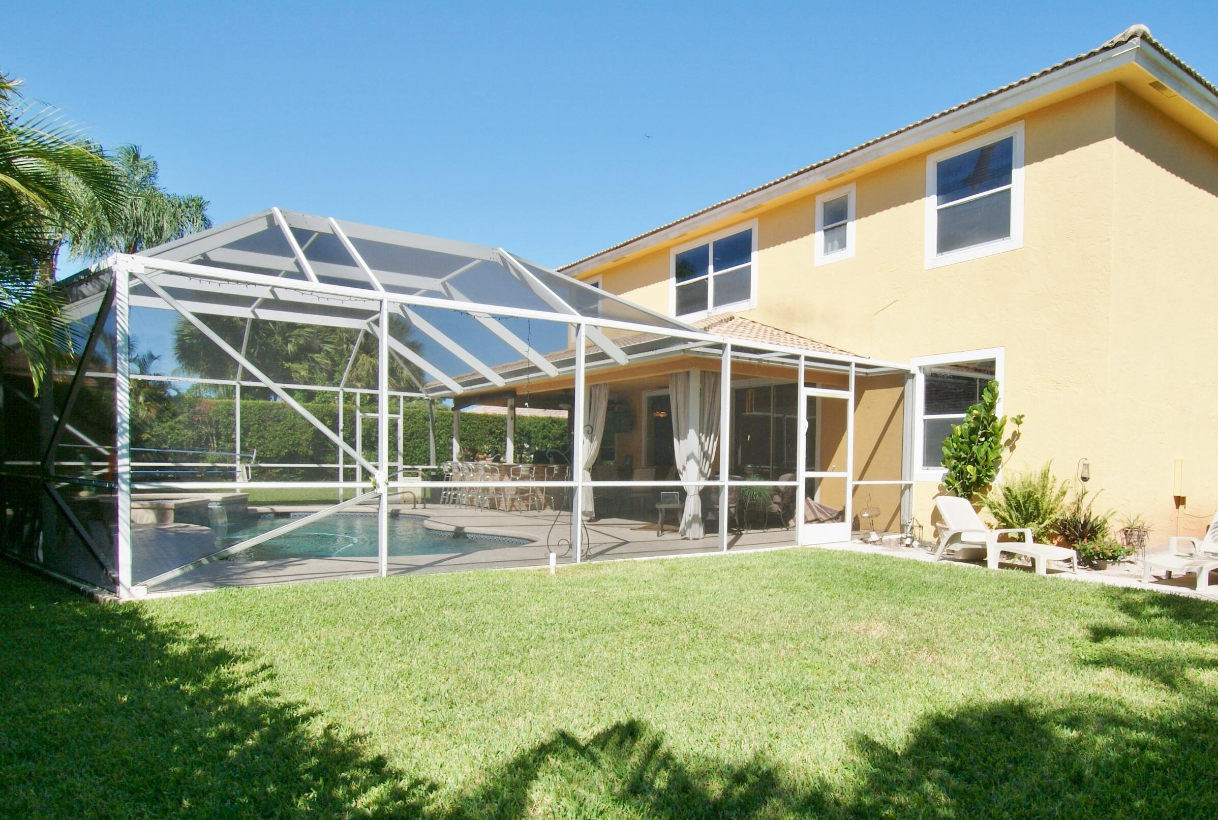 1225 Egret Circle South Jupiter, FL 33458 - Photo 35 of 36 Rear View