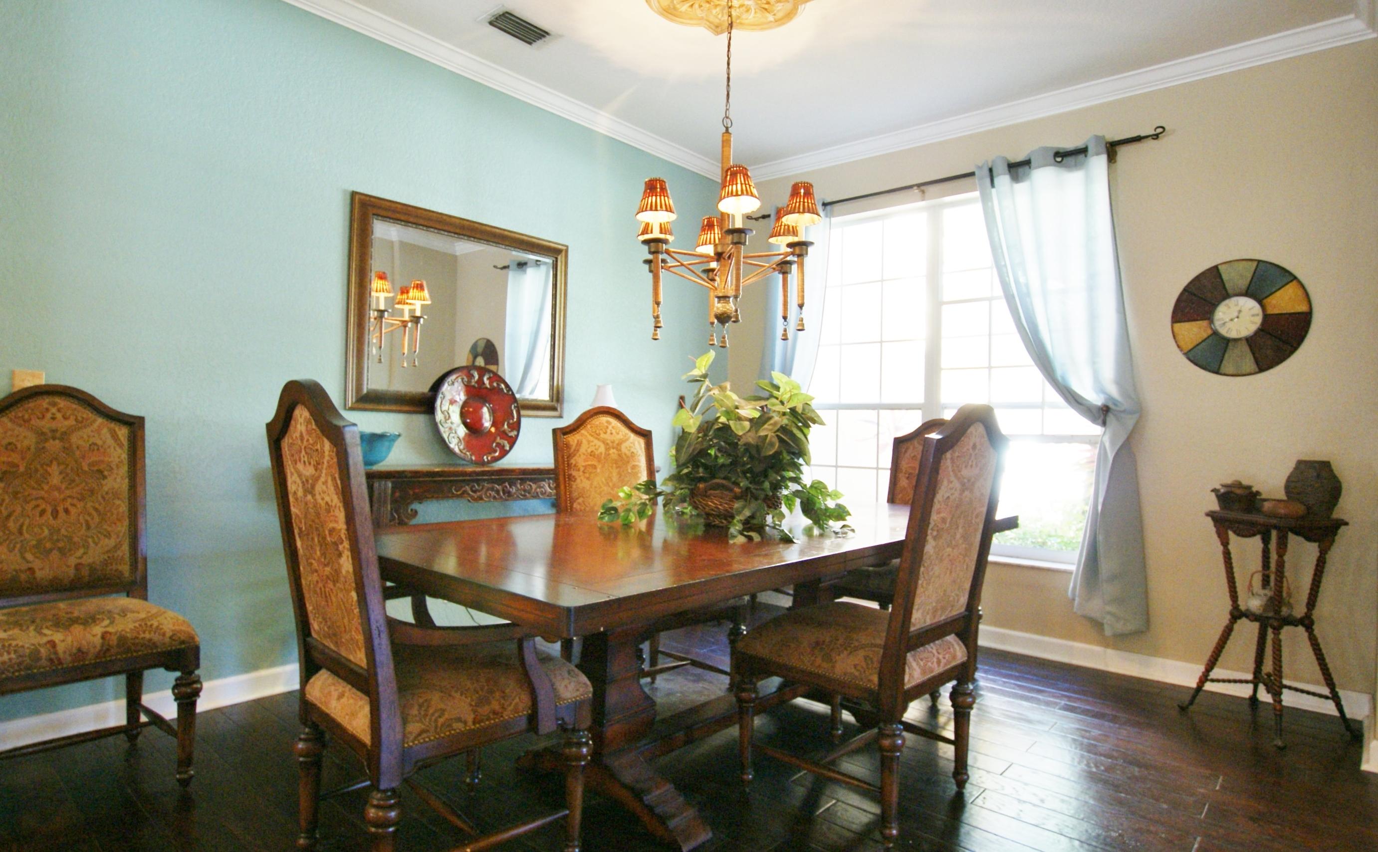 1225 Egret Circle South Jupiter, FL 33458 - Photo 6 of 36 Dining Room