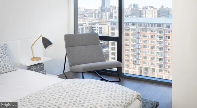 $2,105 | 450 North 18th Street, Unit 1B1639, Philadelphia, PA 19130