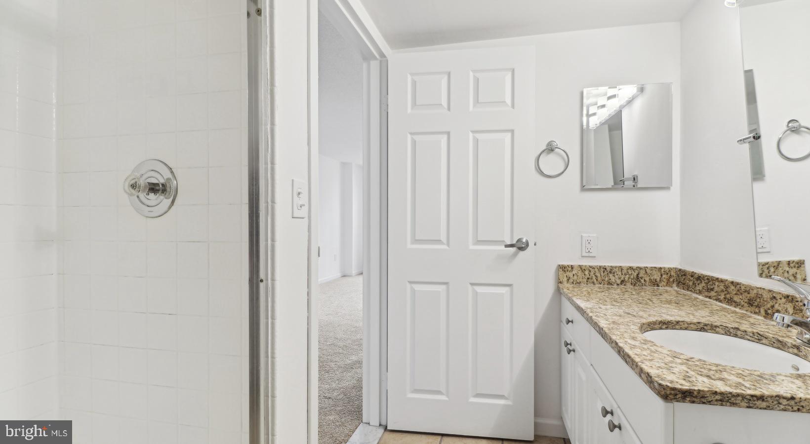 450 North 18th Street, Unit 1B1639 Philadelphia, PA 19130 - Photo 39 of 44