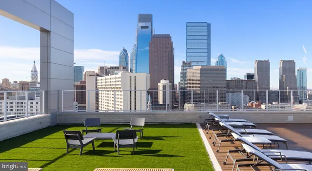 $2,105 | 450 North 18th Street, Unit 1B1639, Philadelphia, PA 19130