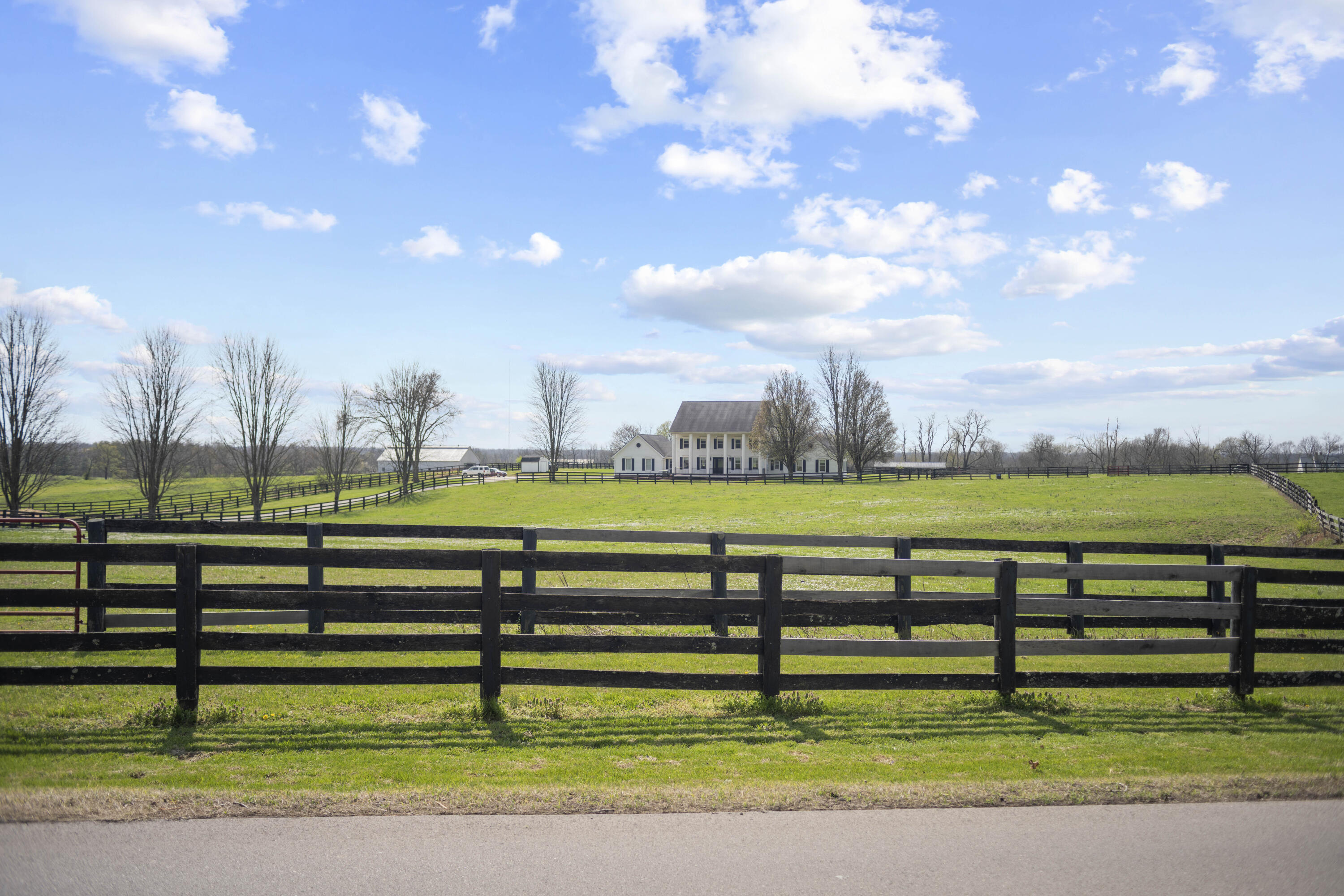 3600 Briar Hill Road Lexington, KY 40516 - Photo 98 of 102 20260330-3600-Briar-Hill-Rd-fh-00007