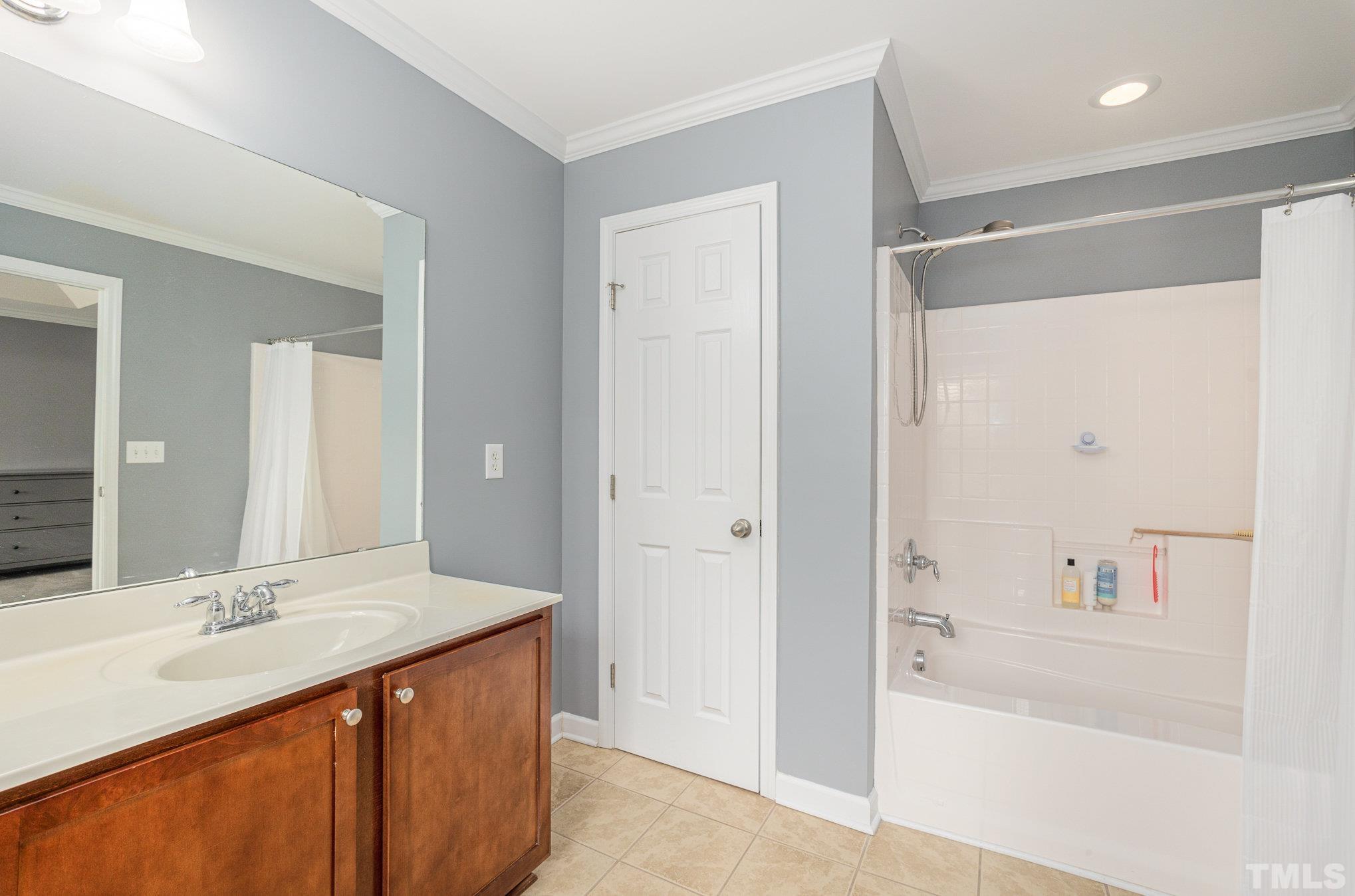 2543 Spring Oaks Way Raleigh, NC 27614 - Photo 17 of 27 Gallery Image 17