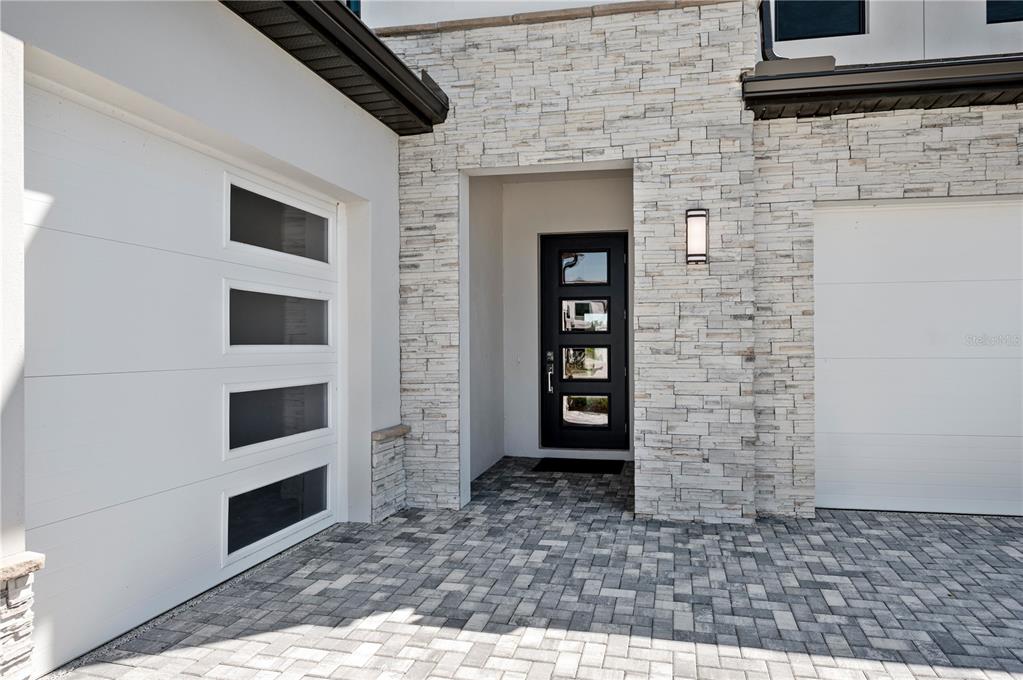 2592 Waterfront Circle Sarasota, FL 34240 - Photo 42 of 42