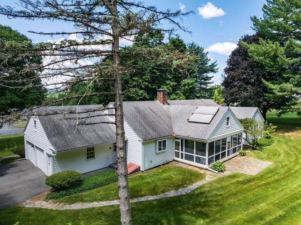 1196 Florence Road Northampton, MA 01062 - Photo 6 of 40
