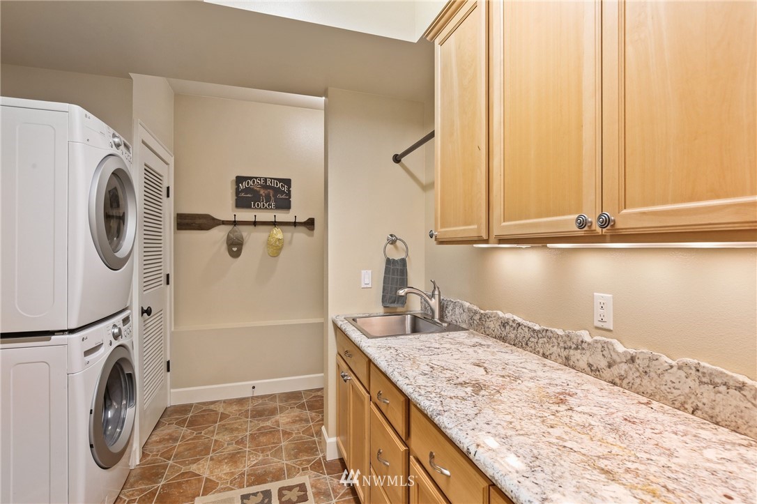 7559 Clover Valley Road Southeast Port Orchard, WA 98367 - Photo 18 of 40 Gallery Image 18
