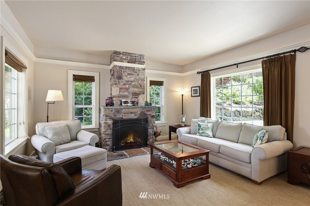 7559 Clover Valley Road Southeast Port Orchard, WA 98367 - Photo 4 of 40 Gallery Image 4