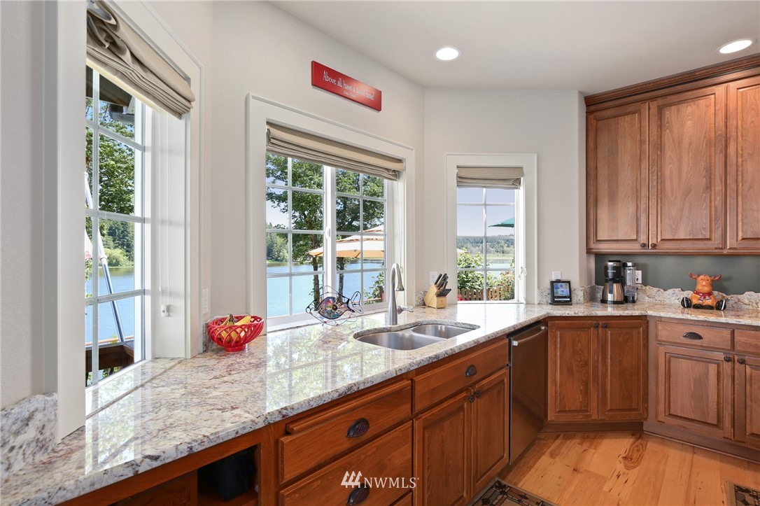 7559 Clover Valley Road Southeast Port Orchard, WA 98367 - Photo 10 of 40 Gallery Image 10