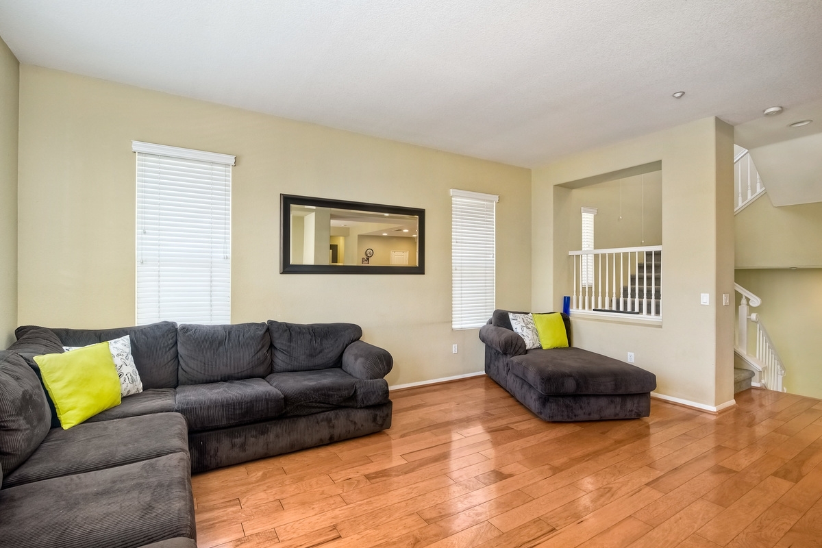 830 Almond Road San Marcos, CA 92078 - Photo 3 of 25