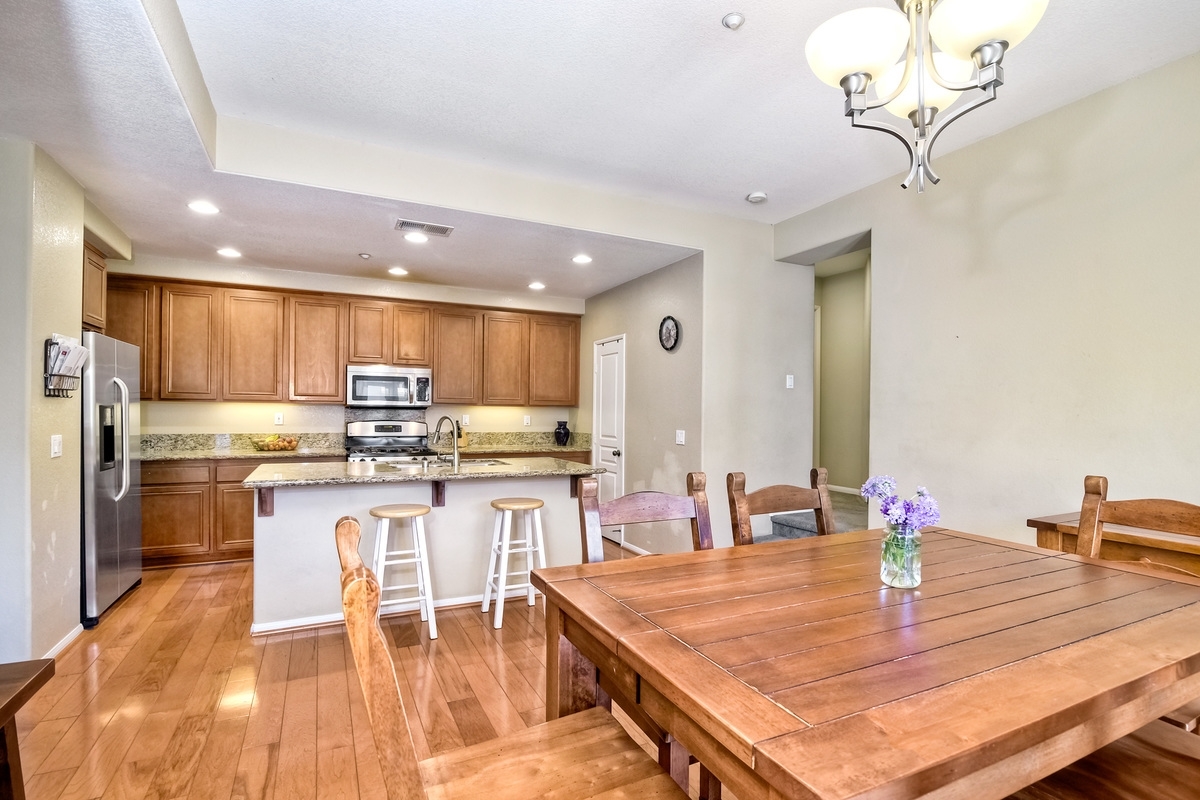 830 Almond Road San Marcos, CA 92078 - Photo 7 of 25