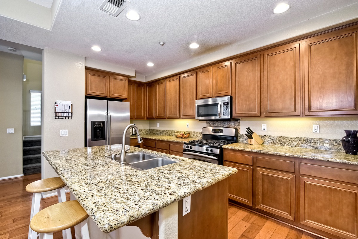 830 Almond Road San Marcos, CA 92078 - Photo 8 of 25