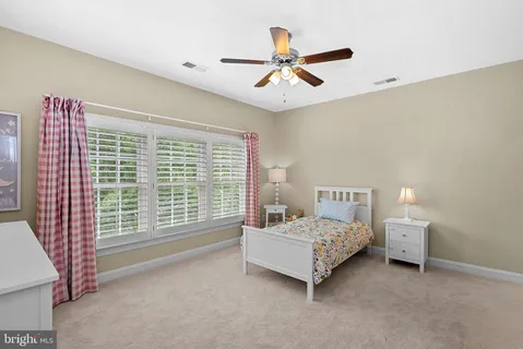 $1,500,000 | 17219 Westfield Place, Hamilton, VA 20158