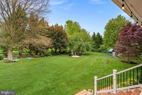 $1,500,000 | 17219 Westfield Place, Hamilton, VA 20158