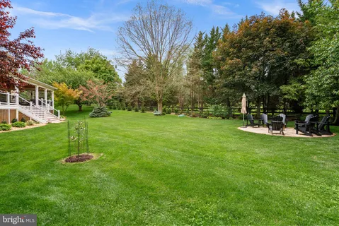 $1,500,000 | 17219 Westfield Place, Hamilton, VA 20158
