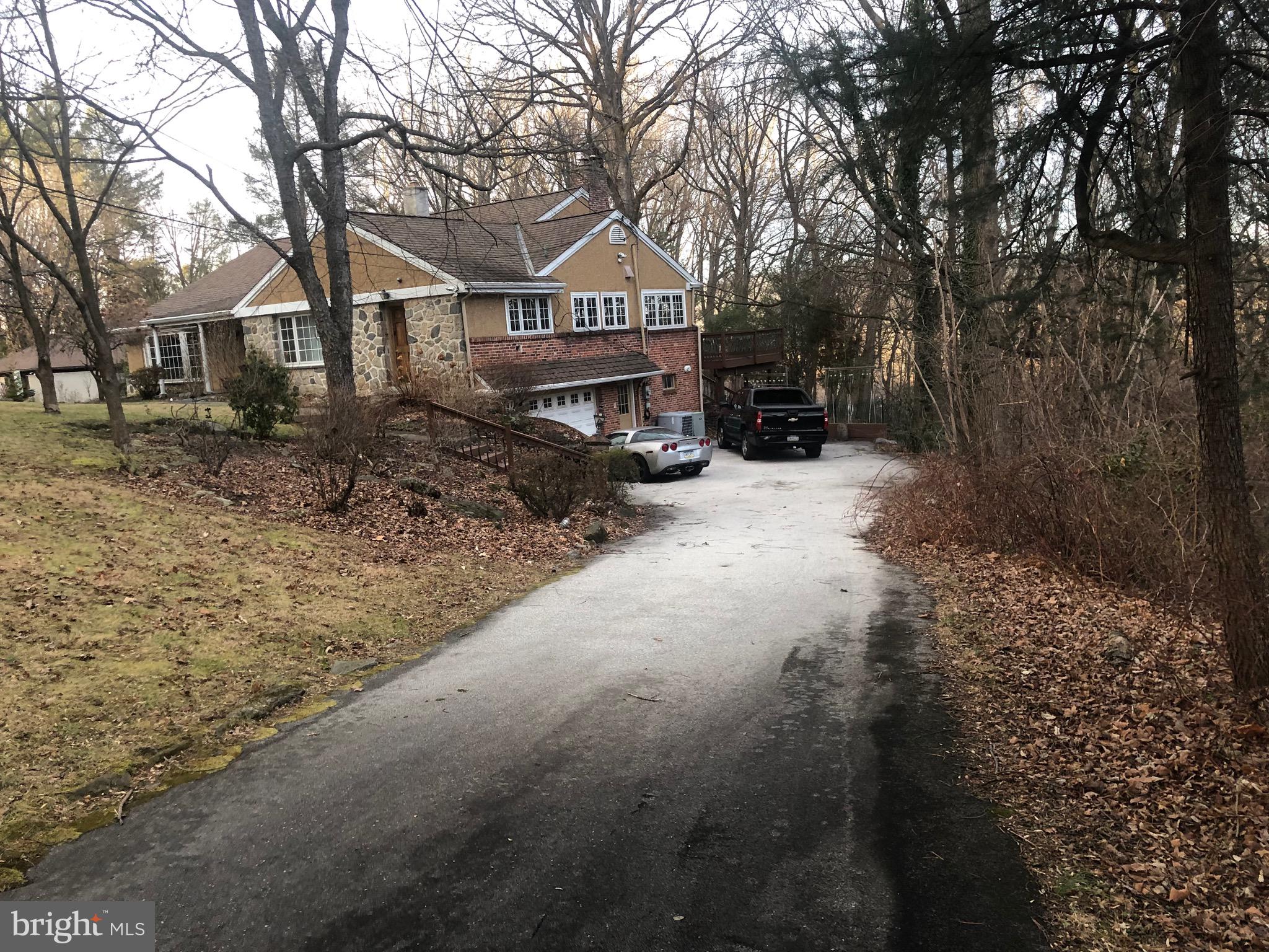 351 Hidden River Road Penn Valley, PA 19072 - Photo 2 of 7 Driveway View