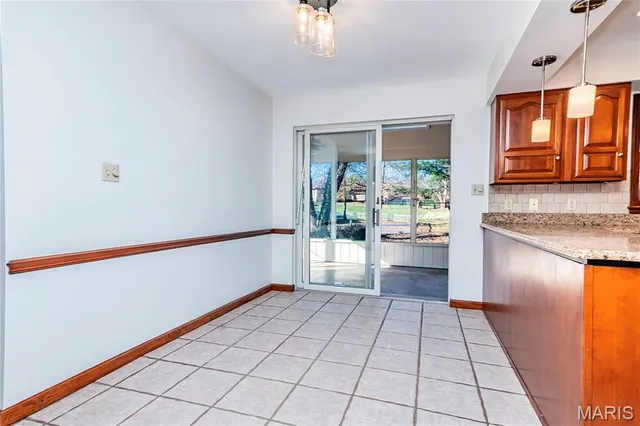 $495,000 | 5137 Carriage Trace Drive, St. Louis, MO 63128