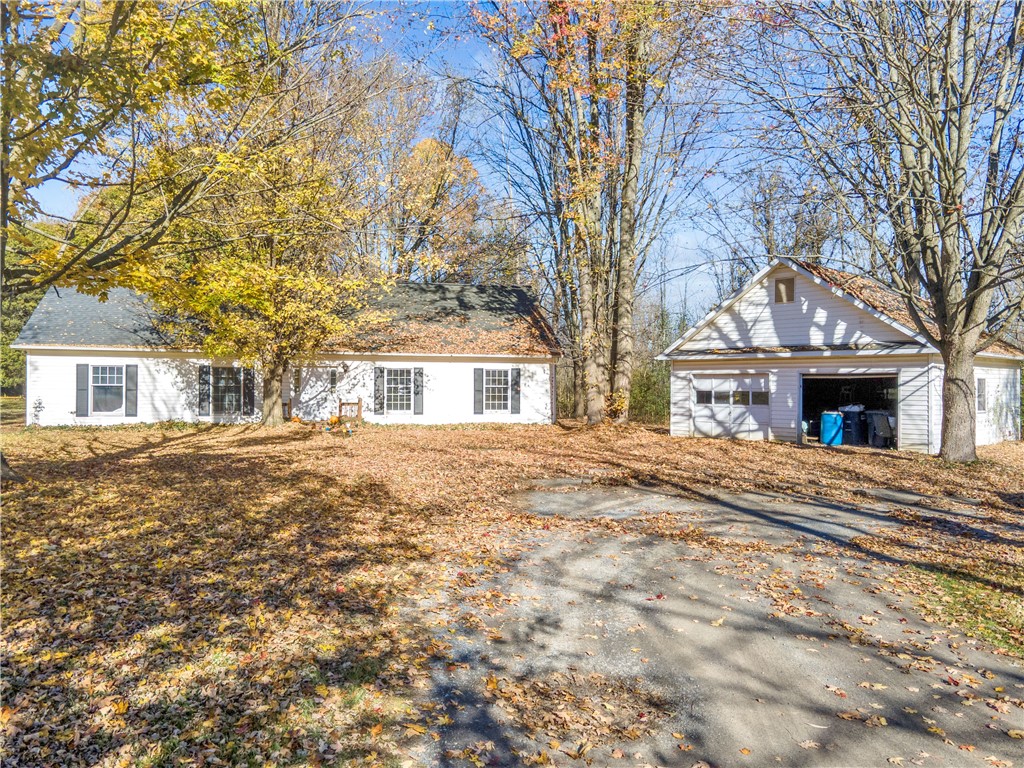 392 Skuse Road Phelps, NY 14456 - Photo 2 of 23