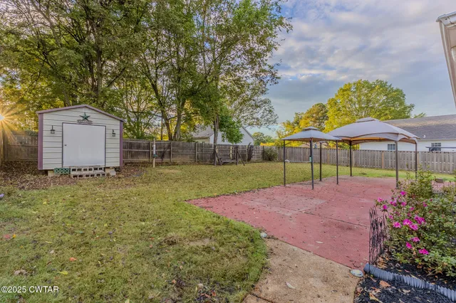 $240,000 | 457 Kendyl Cove, Henderson, TN 38340