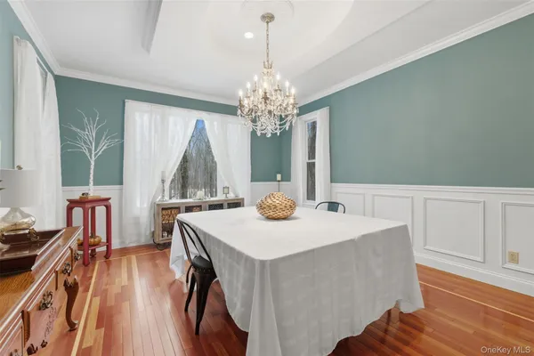 $1,150,000 | 6 Foxwood Road, New Paltz, NY 12561