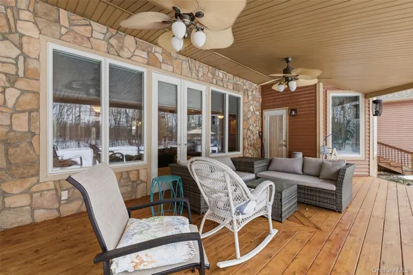 $1,150,000 | 6 Foxwood Road, New Paltz, NY 12561