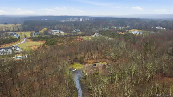 $1,150,000 | 6 Foxwood Road, New Paltz, NY 12561