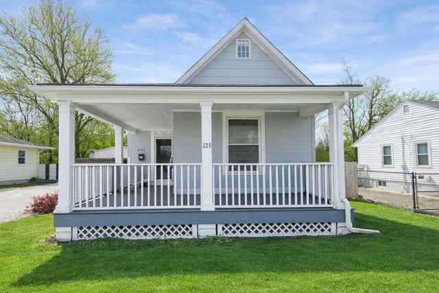 2285 West Center Street Decatur, IL 62526 - Photo 2 of 10