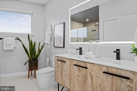 $555,000 | 1611 Germantown Avenue, Philadelphia, PA 19122