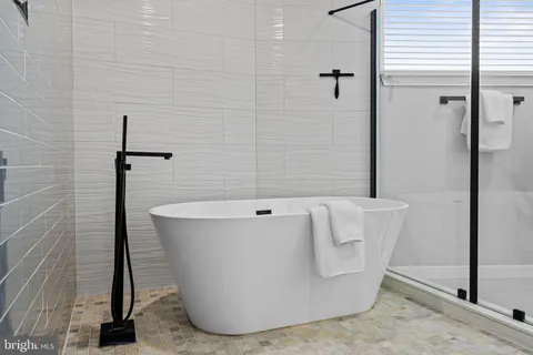 $555,000 | 1611 Germantown Avenue, Philadelphia, PA 19122