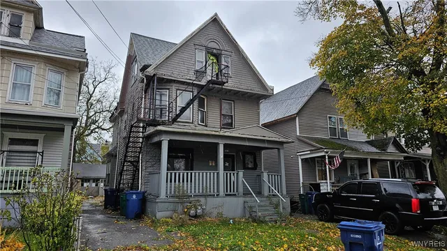$140,000 | 663 Hopkins Street, Buffalo, NY 14220