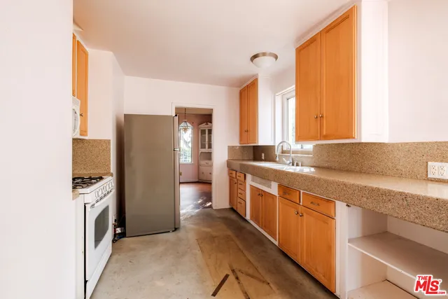 $1,590,000 | 727 Coeur D Alene Avenue, Venice, CA 90291