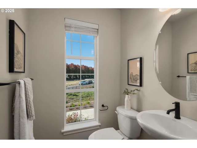 $479,500 | 5145 Southeast Davis Road, Hillsboro, OR 97123