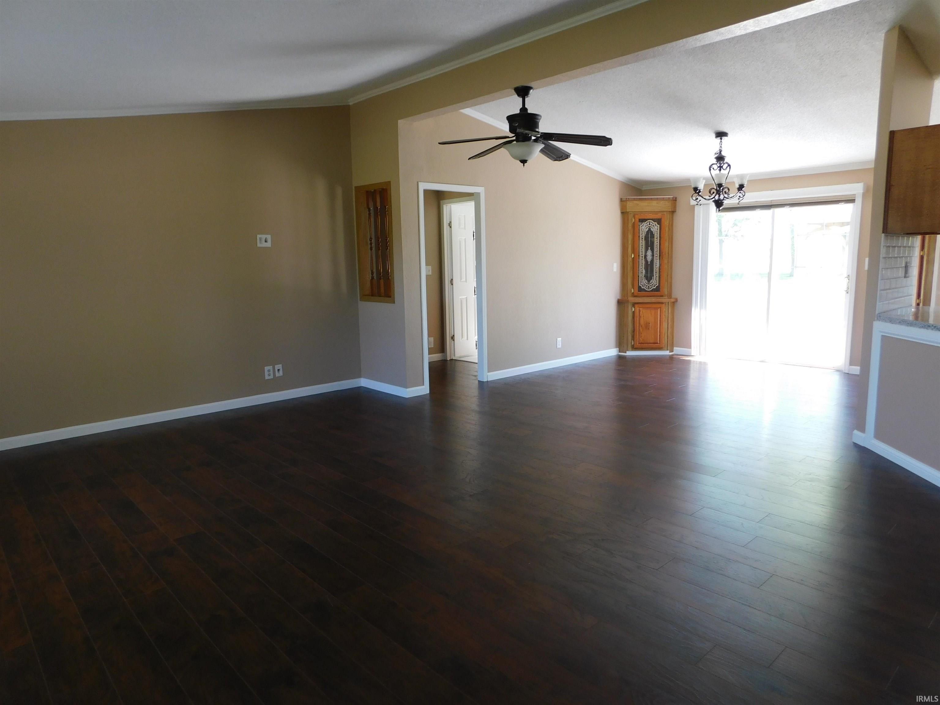 6139 West Ratliff Road Bloomington, IN 47404 - Photo 2 of 24