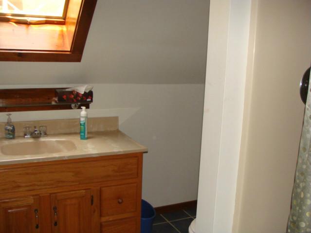 281 Sheffield Hill Road Exeter, RI 02822 - Photo 10 of 13 Bathroom.