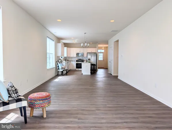 $484,900 | 19 Prestwick Lane, Williamstown, NJ 08094