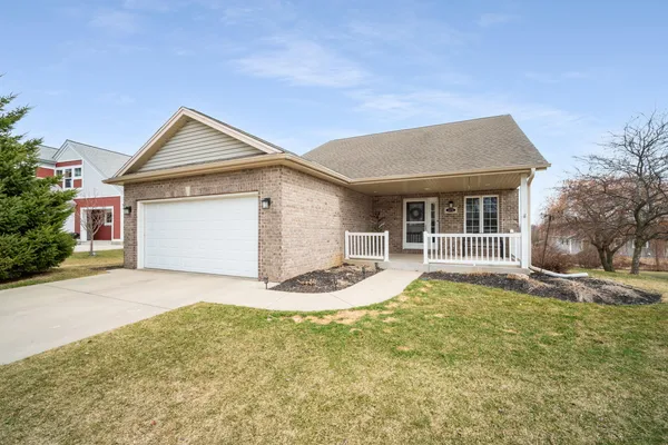 $399,000 | 1456 Dovetail Drive, Hartford, WI 53027