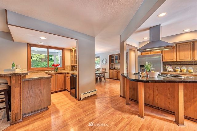 $992,000 | 6932 229th Place Northeast, Redmond, WA 98053